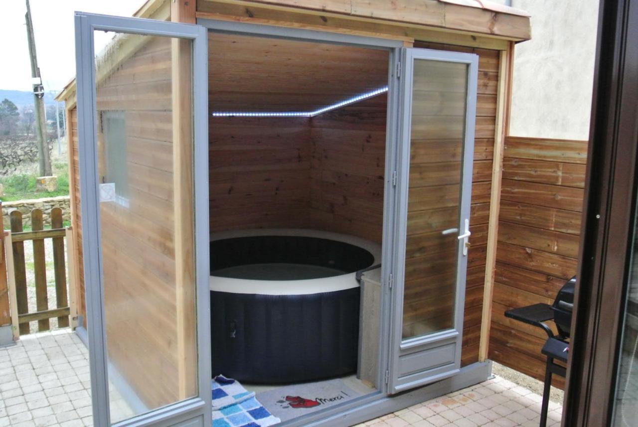 Gite Du Serre De Boudre Climatise, Spa Permanent Buisson المظهر الخارجي الصورة