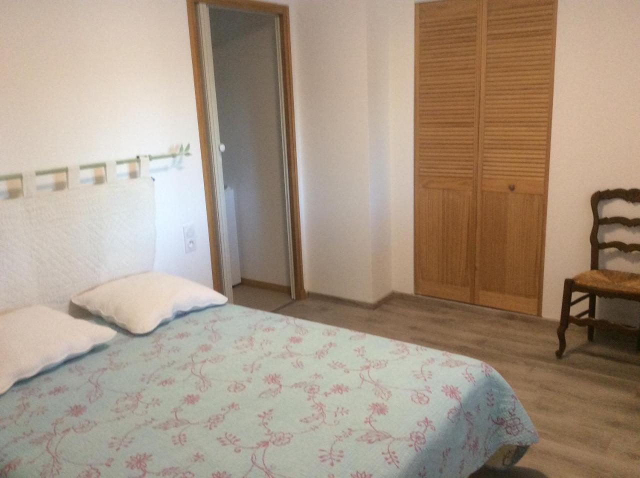 Gite Du Serre De Boudre Climatise, Spa Permanent Buisson المظهر الخارجي الصورة